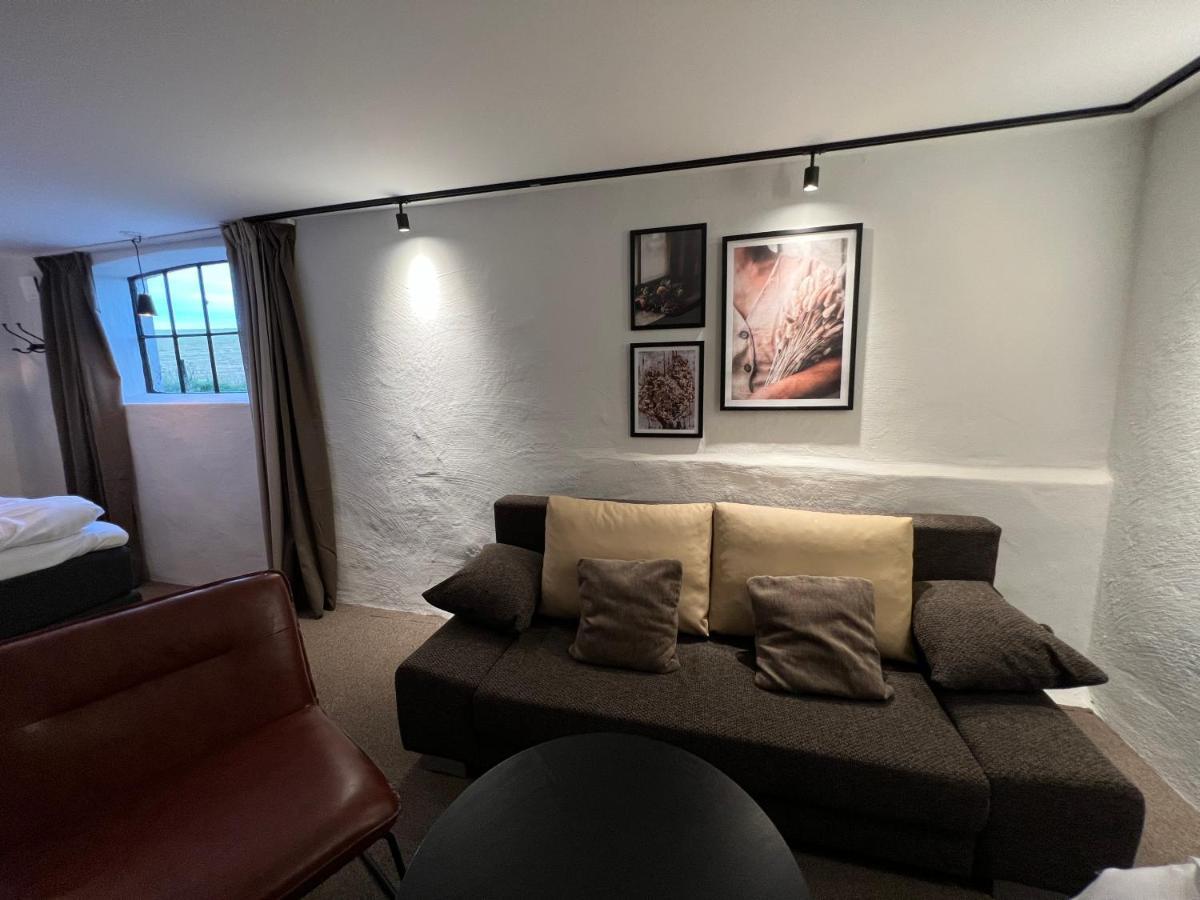 Backadal Gard Bnb อึสตัด ภายนอก รูปภาพ